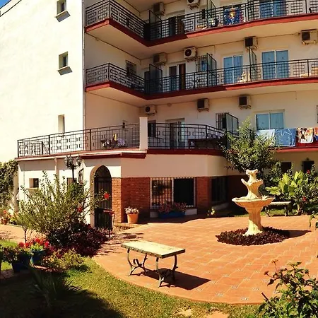 Hotel Carmen Teresa 3*