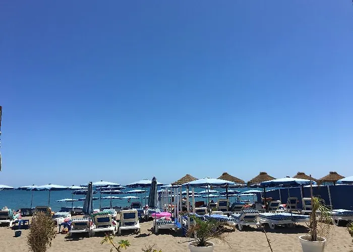 מלון Carmen Teresa 3*