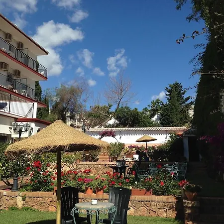 Carmen Teresa 3* Торремолинос